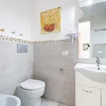 La Casa Di Nunu E Iole *