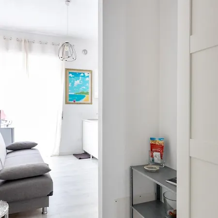 La Casa Di Nunu E Iole Lägenhet Quartu SantʼElena